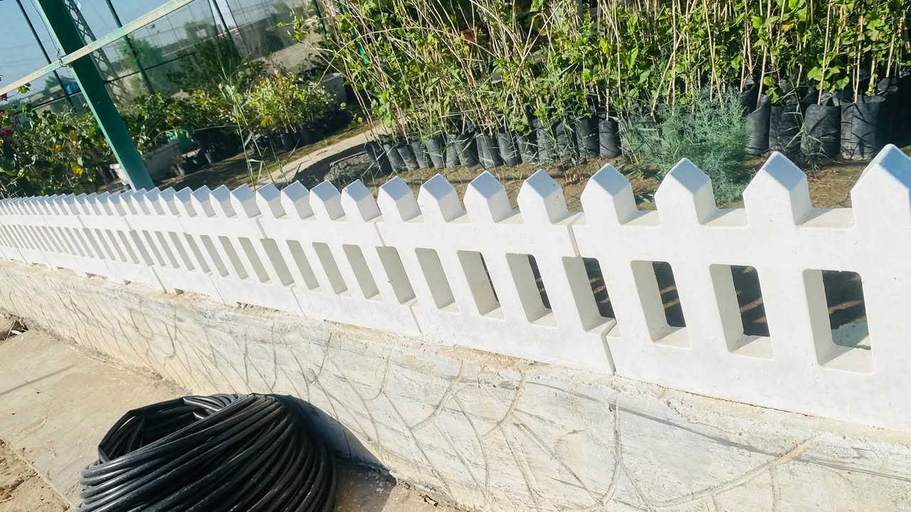 يتوفر لاين حدايق

قنفات صب
العنوان
الرفاعي الشارع العام قرب فرع سيد احمد

***********
