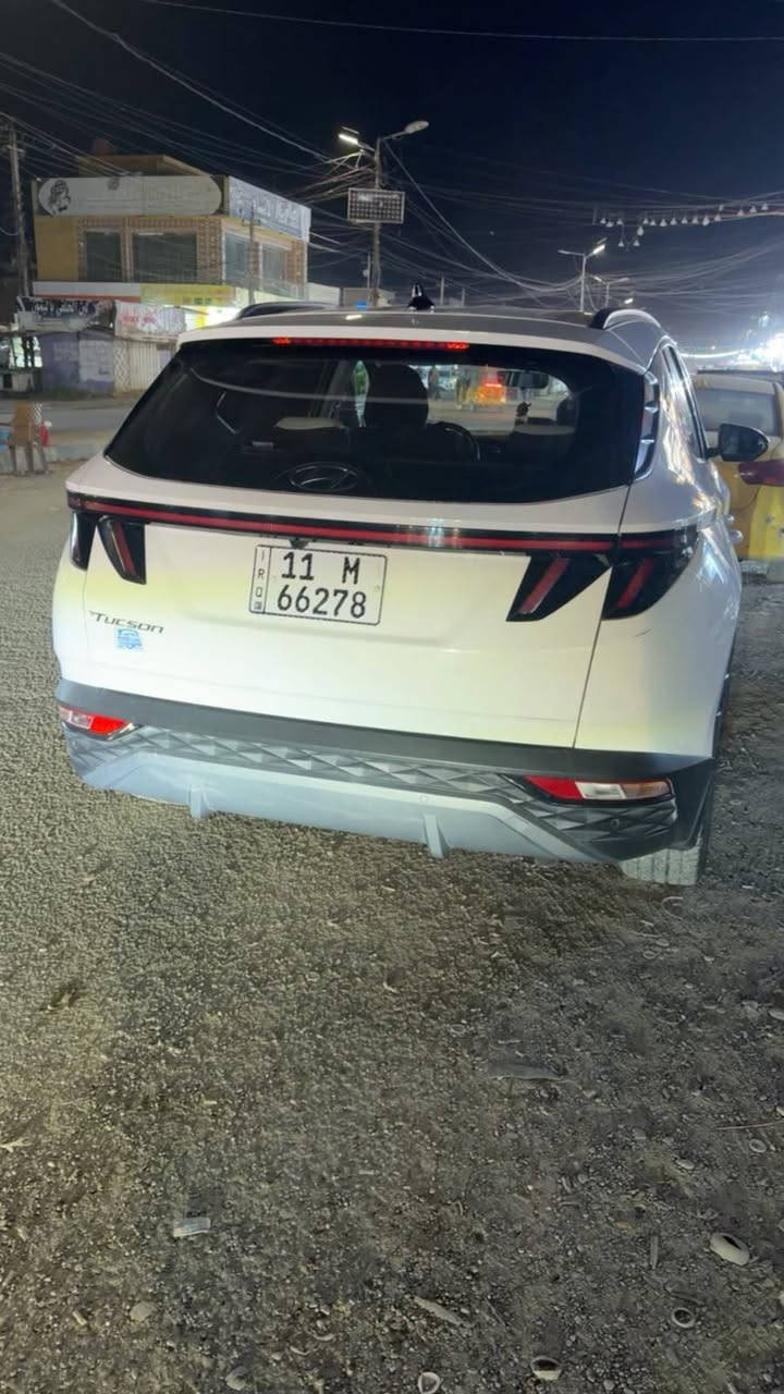 توسان للبيع بحالة الوكالة جديدة كلش خليجي موديل ٢٠٢٤بعدهة بالضمان مال الشركه سبير منازل السعر ١٩٥ورقه *********** مكاني بغداد التاجي سبع البور
