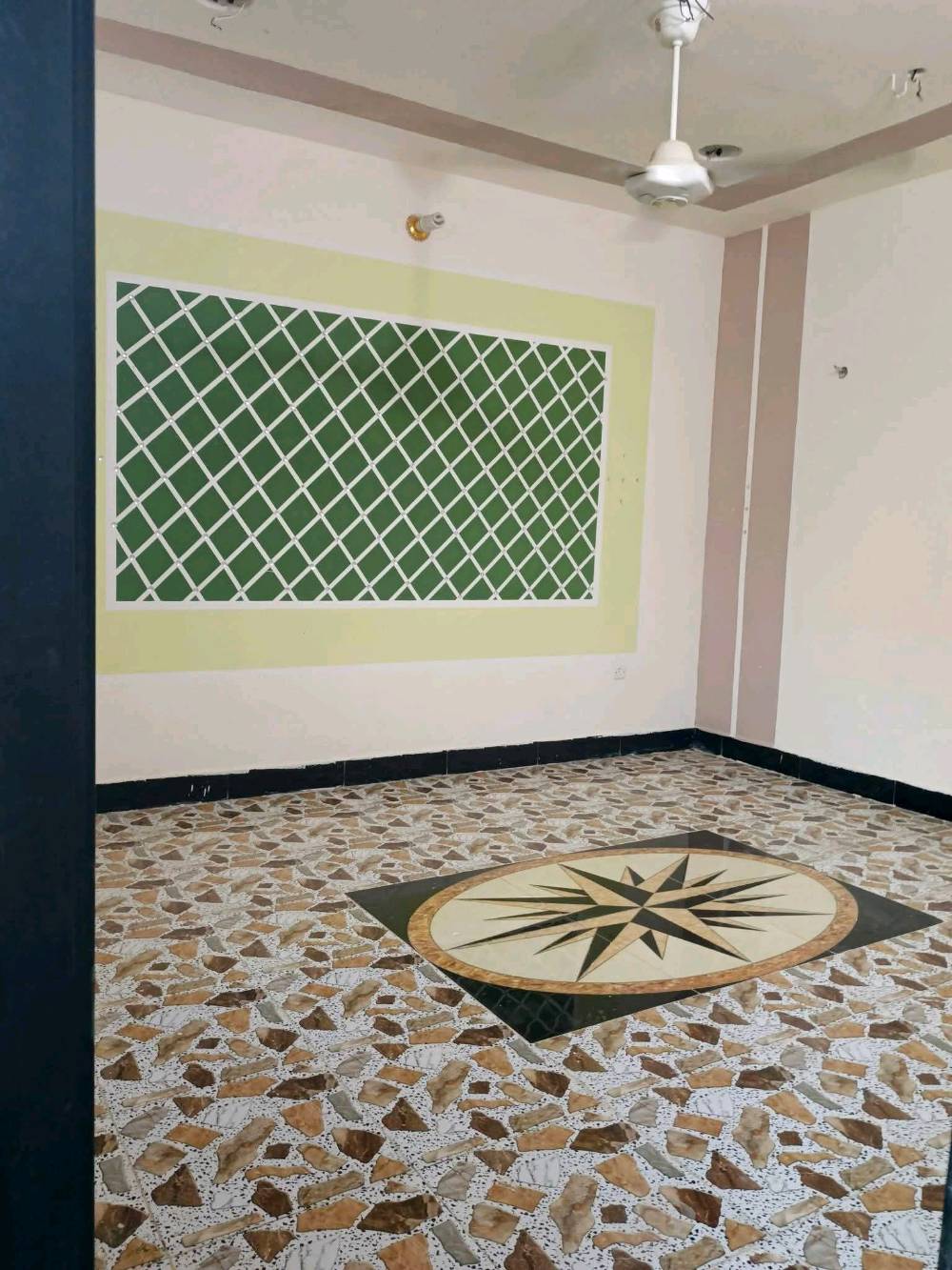 الفلوجة اجبيل • مشتمل • غرفتين