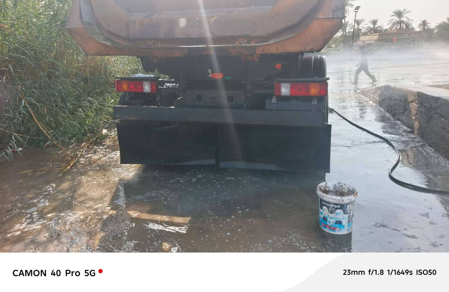 سلام عليكم اكتروز للبيع مجموعه نص كير فتيس قماره وربع كفاله بيه شي بسيط جهات العبري @إشارة مكاني بابل العلويه شريفه بنت الحسن هاتف (***********)(***********)

نص مكتوب في الصور:
- CAMON 40 Pro 5G 23mm f/1.8 1/327s ISO50
- CAMON 40 Pro 5G 23mm f/1.8 1/1649s ISO50
- CAMON 40 Pro 5G
- 23mm f/1.8 1/100s ISO226
- 23mm f/1.8 1/100s ISO73
- 23mm f/1.8 1/119s ISO50