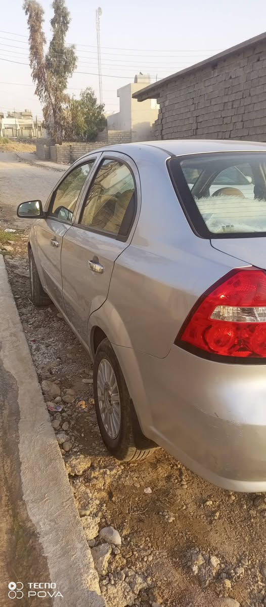 بی لیدران بی سبوغ یاک پارچە ساردە کوتی تی دایە چەملغی پیشەوە لی سەکەن یاک بستە گیڕومەکینە بەشەرت مەکینە گەورە ڕەقەموهەزە نویە ئەمە ژمارە تەلەفۆنە هی خاوەنیەتی*********** أربيل, العراق

نص مكتوب في الصور:
- TECNO POVA
