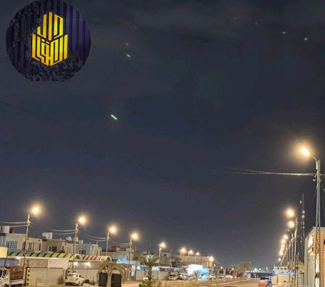 دار للبيع نقد 
 📍 الموقع:  مجمع أبو تراب السكني –سنتر المرحلة الأولى 
🏢  نوع العقار: طابق ونصف يحتوي على محلات 2
 📐 المساحة:   200 م² شارع 30 السنتر
🛏 عدد الغرف: 3 واستقبال ومطبخ 
🚿 عدد دورات المياه:  3
🚗 مواقف سيارات:متوفر مع حديقة خارجية ومناور عدد 2
      كل الخدمات العامة متوفر 
💰 البيع بسعر مناسب ، لمعرفة تفاصيل اكثر علق بكلمة(دار)
📑  الأوراق القانونية:  سند 
📞 للتواصل والاستفسار:
   مكتب دار العقار للاستثمار العقاري
📱  *********** - ***********
📍  النجف الأشرف – مجمع أبو تراب – شارع المكاتب
#مجمعات #دور #منازل #عقارات #تجاري #محلات
