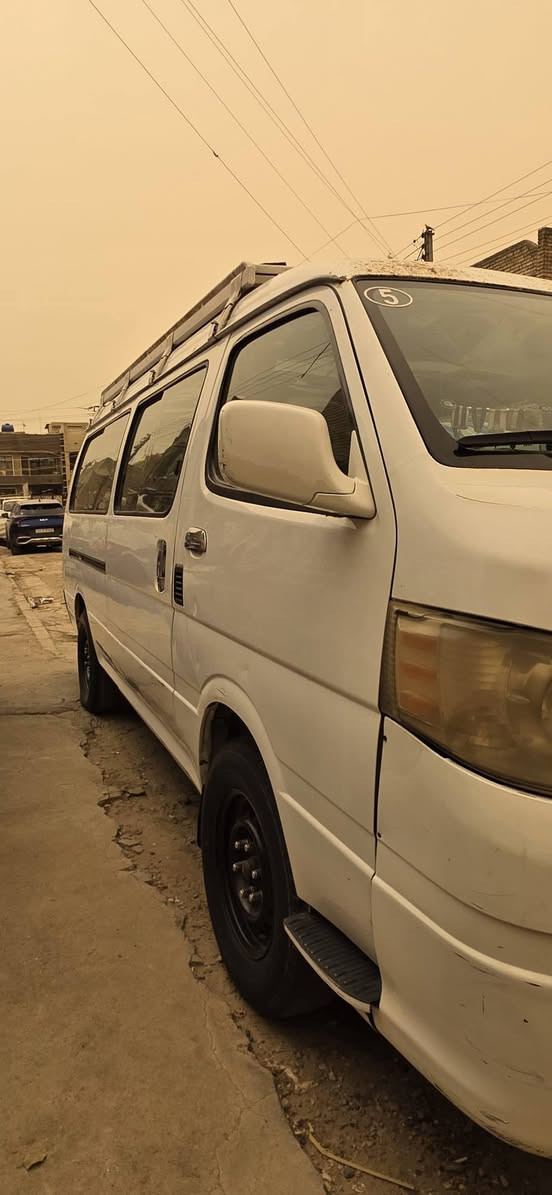 السلام عليكم جنبي موديل ٢٠١٦ رقم بغداد بسمي مصفرة محرك كير اكسل مكفول دوشمة عام ارضية كشنات بيها ضربة بالصندوق على وضعها موضحة بالصور بدون دواخل بيع فقط ما اراوس
مكاني بغداد حي اور  السعر ٨٠ وبيها مجال 
الاتصال ***********
السلام عليكم جنبي موديل ٢٠١٦ رقم بغداد بسمي مصفرة محرك كير اكسل مكفول دوشمة عام ارضية كشنات بيها ضربة بالصندوق على وضعها موضحة بالصور بدون دواخل بيع فقط ما اراوس
