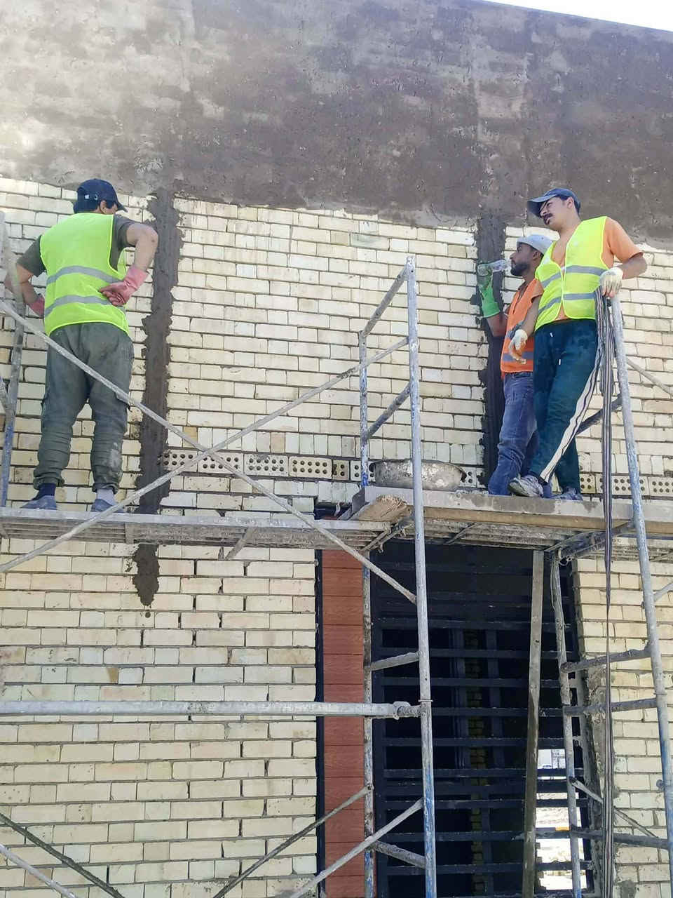 كادر لبخ متفرغ سبنت اوجص فقط داخل النجف الاشرف فقط للستفسار*********** وترميم
