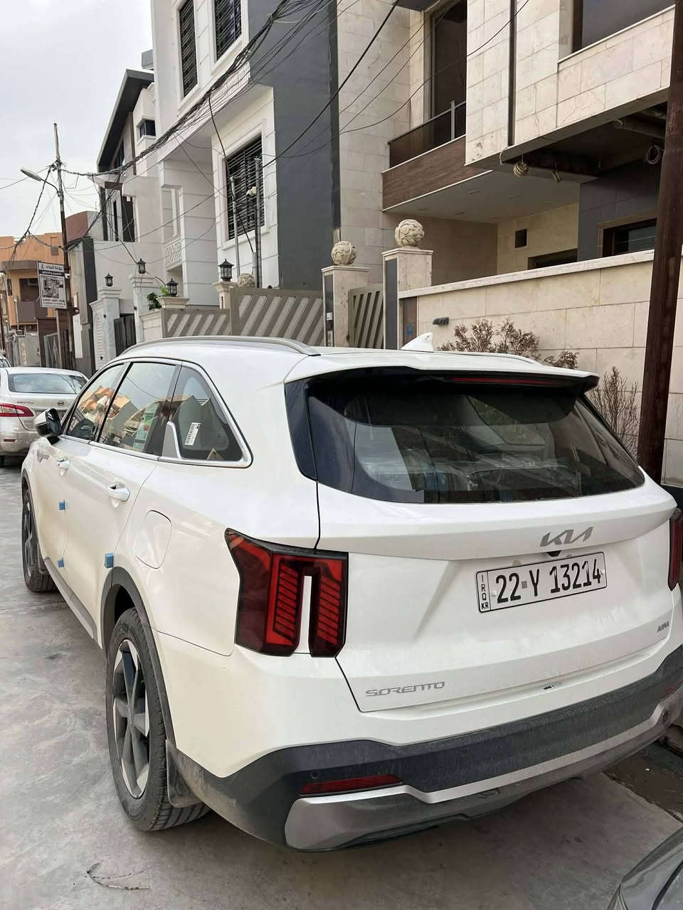 سورنتو مديل 2025
موصفات نص فول
السياره الخليجي مكفوله من كلشي 
ماشيه 40
السعار 305 وبي مجال كلش بسيط 
***********

