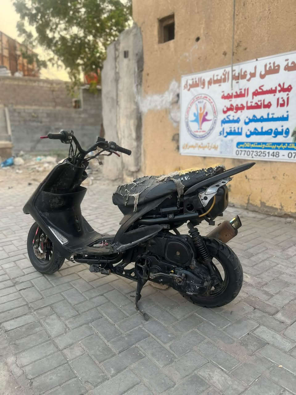 السلام عليكم للبيع ماكس عدله جانت تشتغل وطفت ناريه بيه بس ماتشتغل لاتجي تكلي شبيه مابيه يعني ابيعلك كوم حديد مكاني البصره معقل 
ب٢٢٥ 
***********
