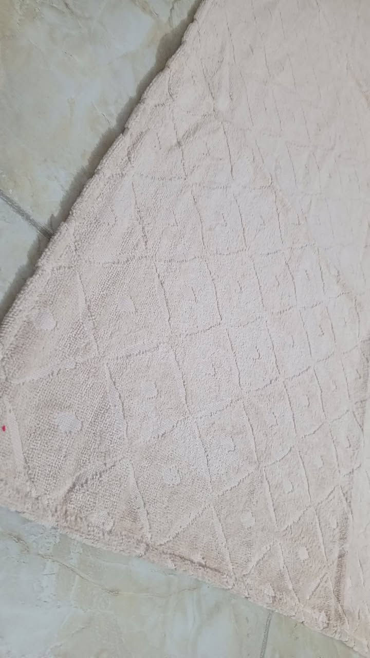 مناشف فندقي • قطني • خاوليات