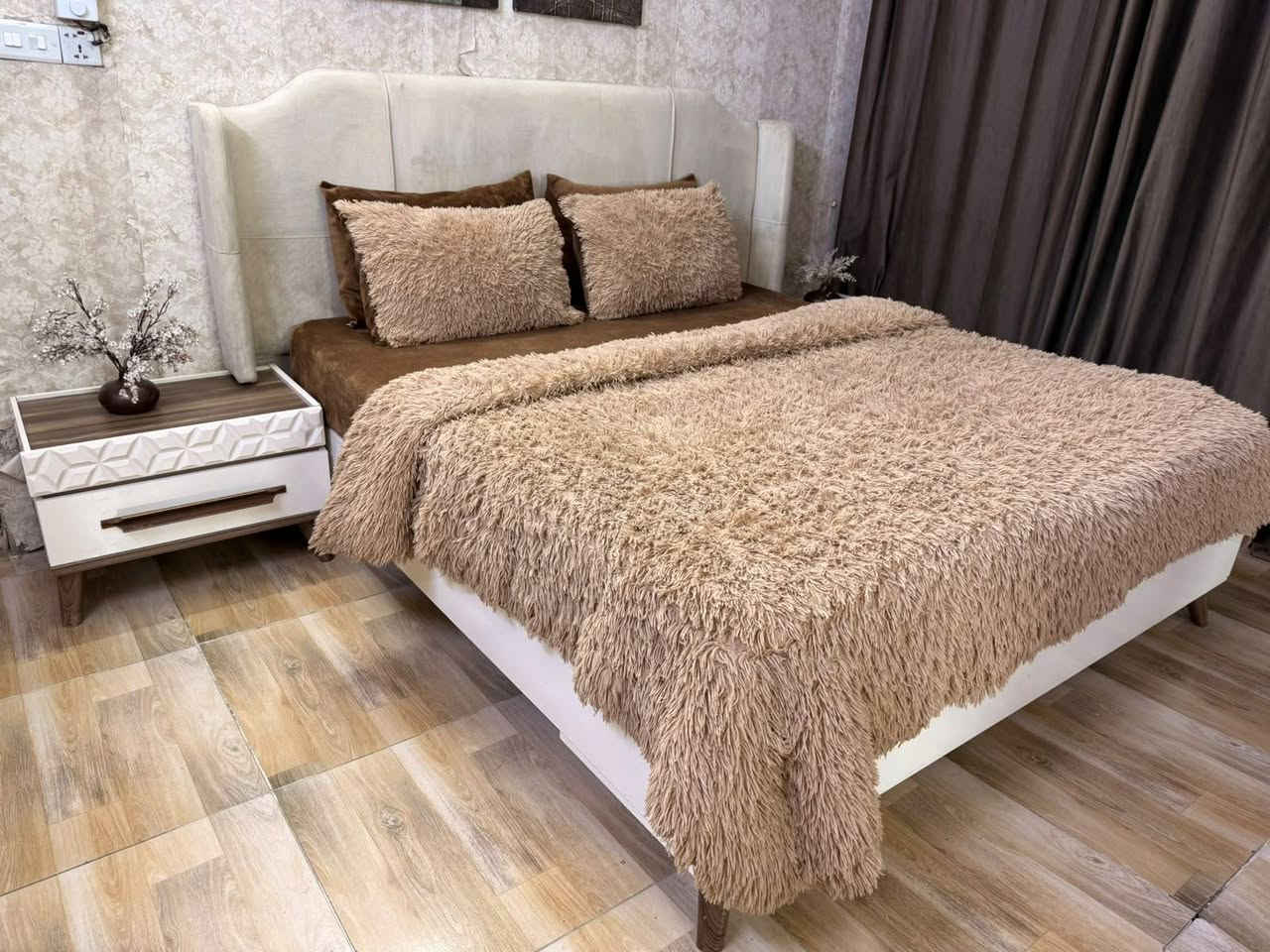 غرفه تركيه • نظيفه • ٨ قطع