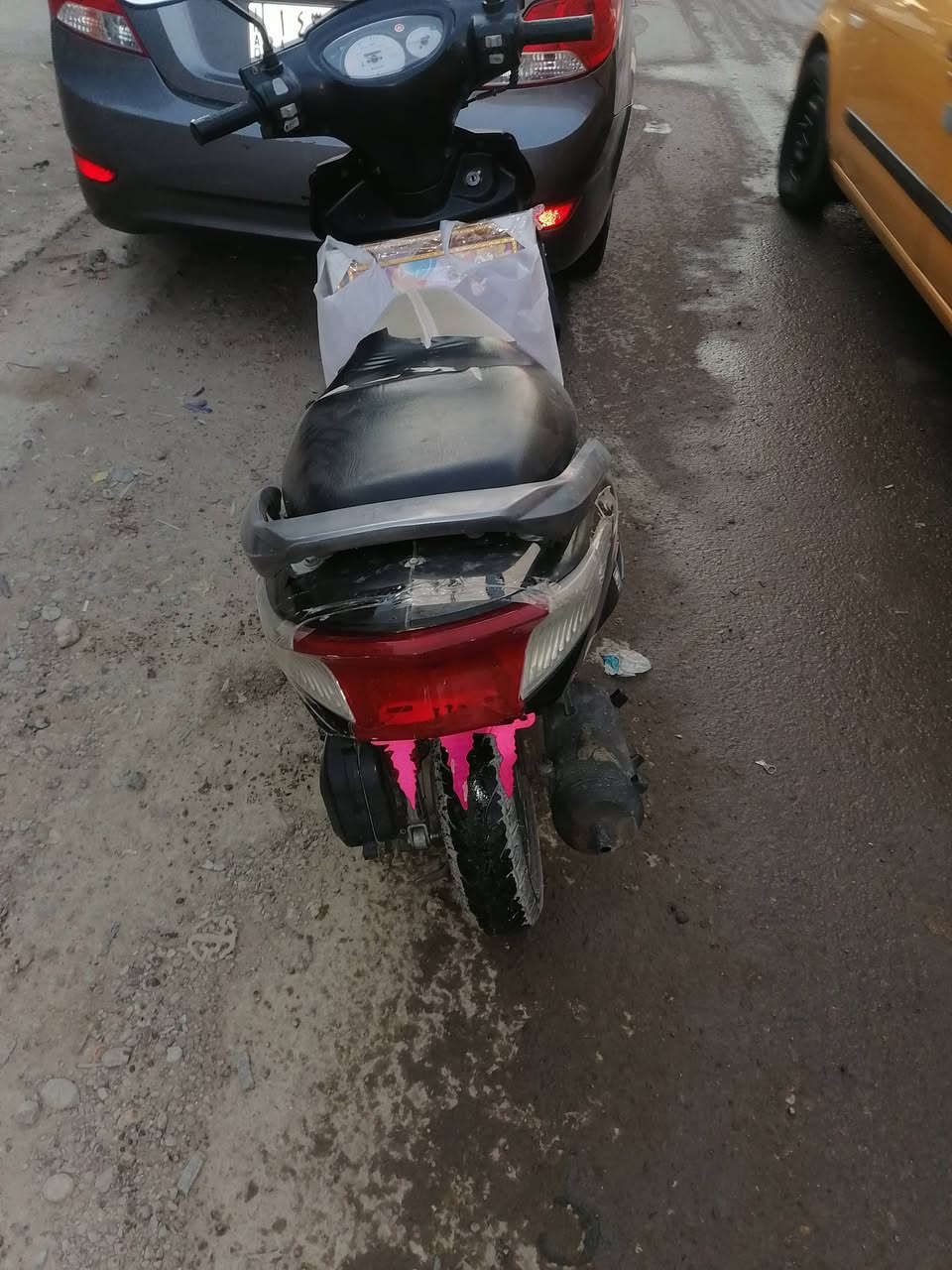 دراجة لبيع سعرها ٢٥٠ ألف عنواني بغداد الثعالبة قرب محطة وقود شراي يتصل ***********
