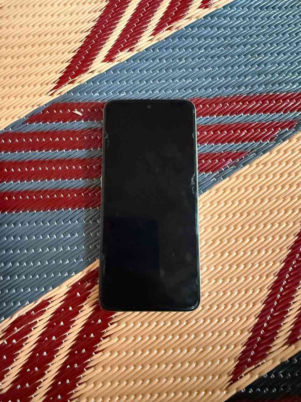 سلام عليكم جهاز هونر x7d للبيع صارلي 3 اشهر من اشتريته ولجهاز جديد كلشي مابي
موصفاته حلوه 
البطارية

mAh 6500

ذاكرة الوصول العشوائي

۸,۰ غ. ب

مساحه 256 

كامرته حلوه 

بل بوبجي يشغل 60 فريم حقيقي وسلس

السعر 225 وبي مجال بسيط 

الاستفسار خاص او على هذا الرقم

***********

عنواني بغداد المدينه 

تحب تشوف صور جهاز راسلني خاص
كارتونه موجوده بس الشاحنه ماكو
