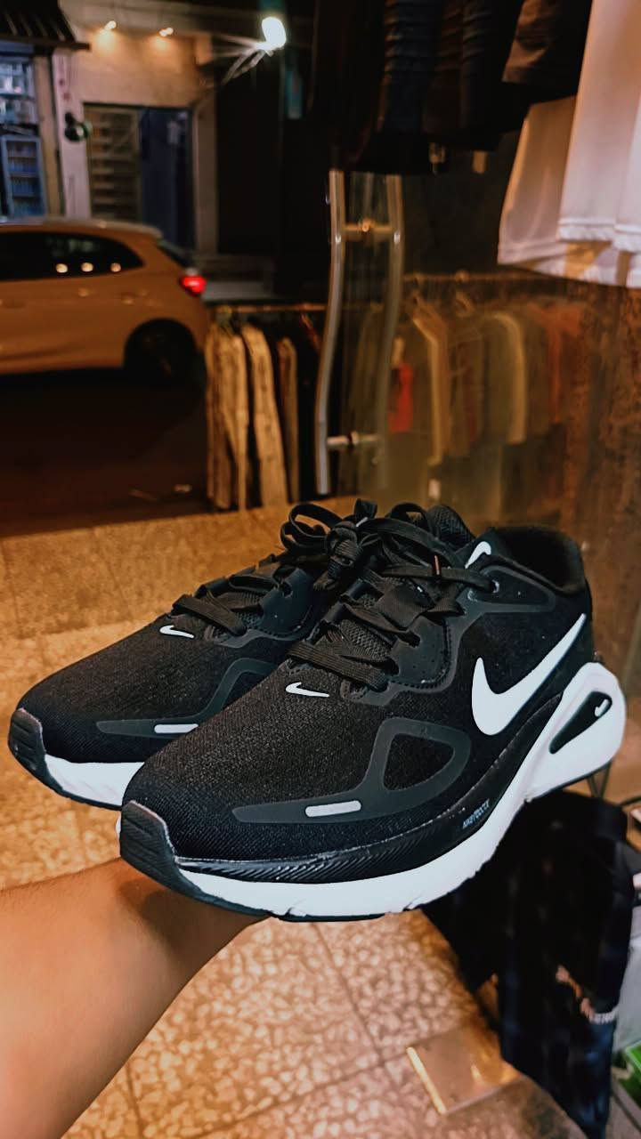 سلام عليكم احذيه باله اوربيه اصليه
يوجد لدينا احذيه👟 و ملابس👕👖 كبار👨 و صغار 👦

عنوانه بغداد منطقه الغدير قرب جامع خديجه 

للحجز او الاستفسار على رقم الهاتف :-***********

يوجد لدينا خدمه توصيل 🚗لكافه انحاء العراق
