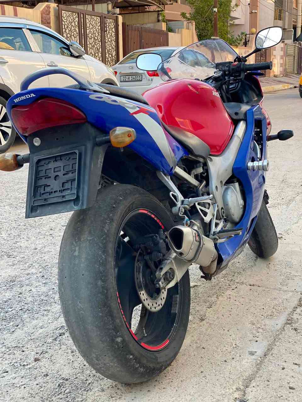 سلام عليكم مكلف بلنشر
F4600
كير محرك كفاله 
بي ملاحضات بسيطه ينزل من سعر 
بريكات خلفيه امامي بلمكان 
نكره سلف كل وقت 
شلعه معدل  
دهن جديد 
تايرات جلاتين 
شراي اتصل ع الرقم خاص ما اجاوب

مكانه كركوك 
***********
