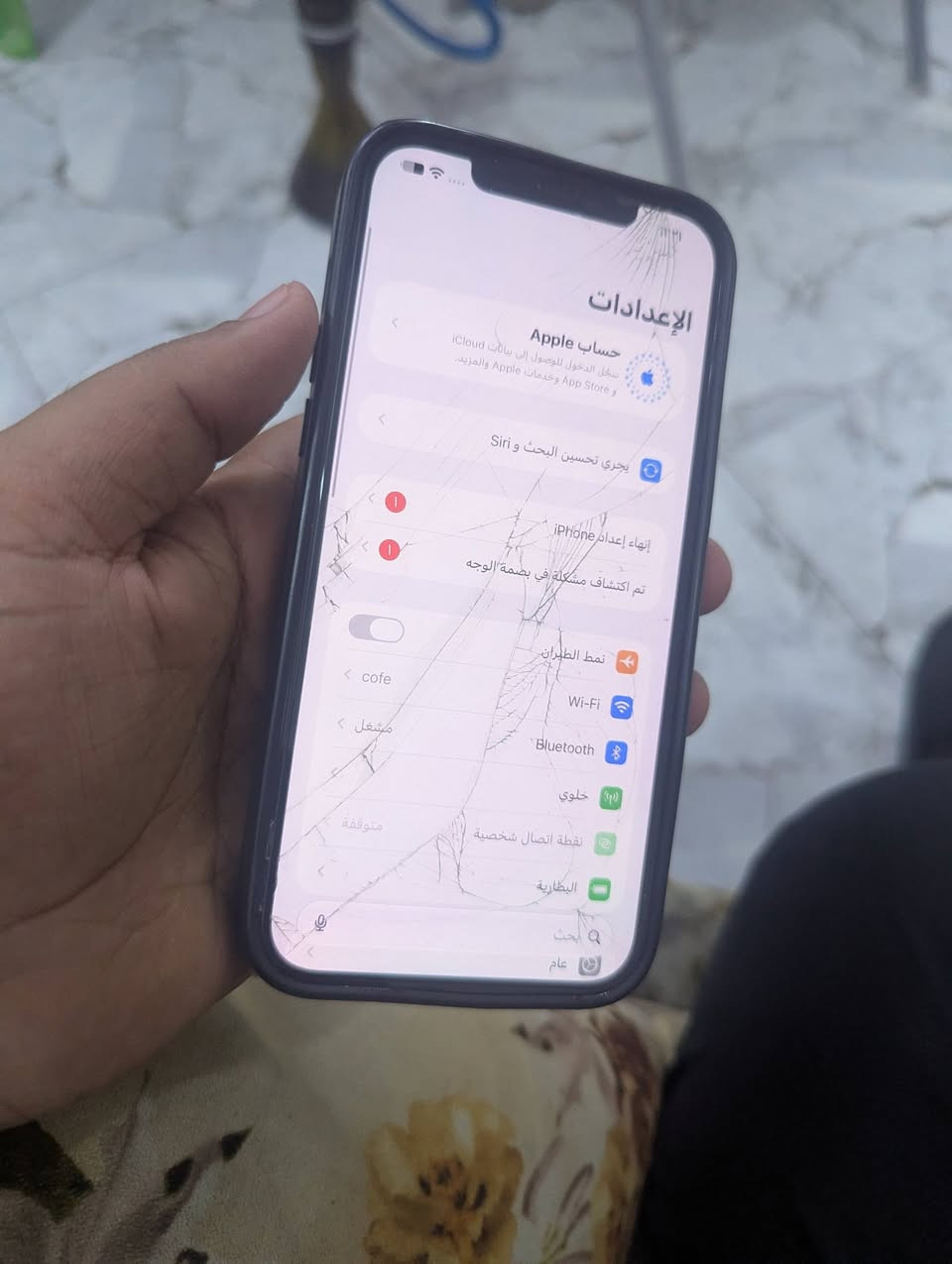 12 برو ماكس مكسور حساس فقط
برغي ما مبدل بيه
ياباني اصلي 
ذاكره 256
بطاريه 78
سعره 425
***********
