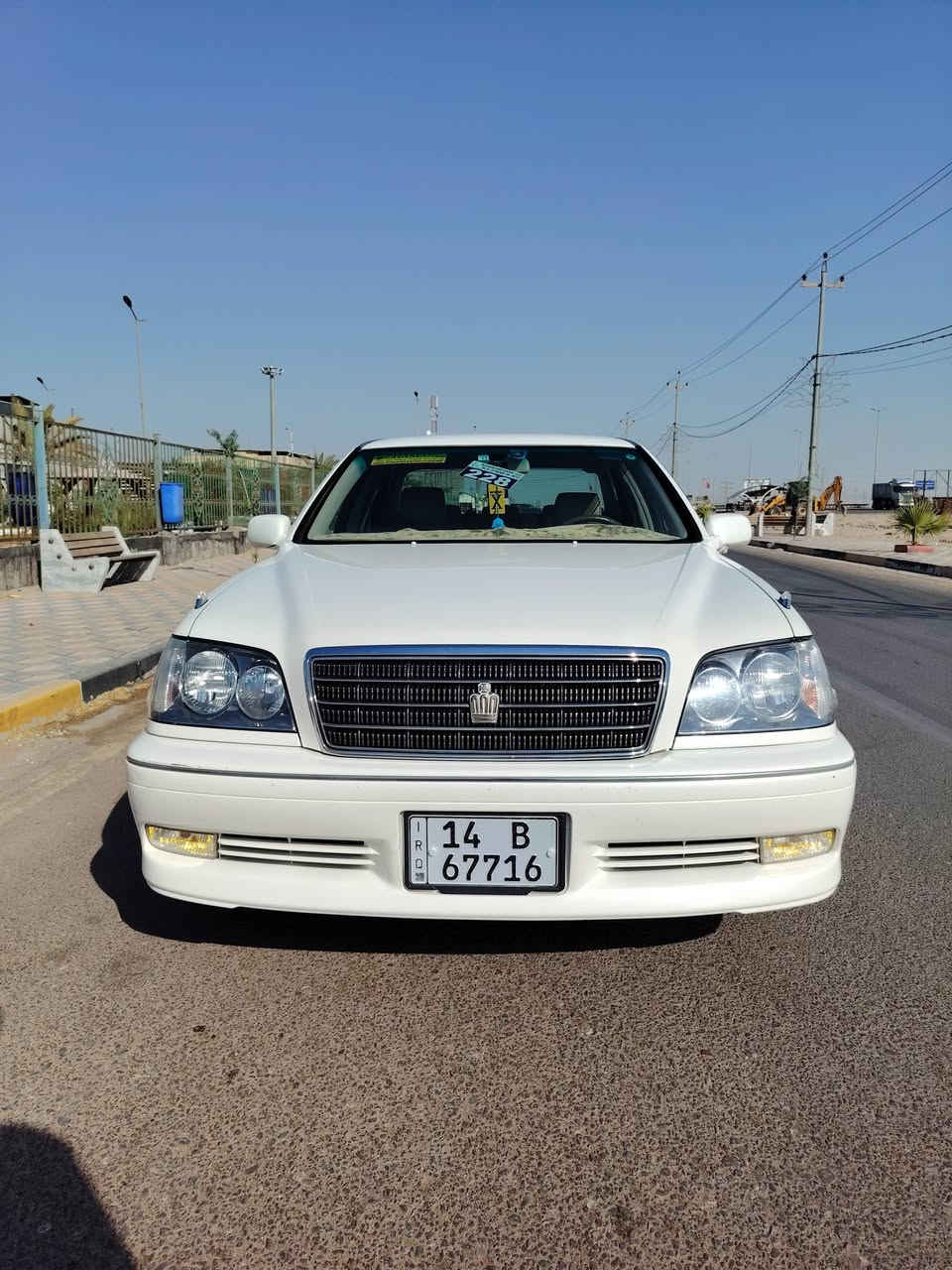 السلام عليكم 
جنون صدفيه 2002 أصل 
السياره فول مواصفات واحد على واحد
تحكم ستيرن كرستال السياره جلد اربع دكم تبريد خلفي ثلاجه ويل نجمه
السياره بأسمي السنويه 31
السياره تحوير نجف فوك وجوه 
دشبول عارف العيساوي سبيرها ما نازل 
وضع الشركه 
العنوان البصره ابو الخصيب 

السعر: 165 ورقه 
رقم الهاتف: ***********
