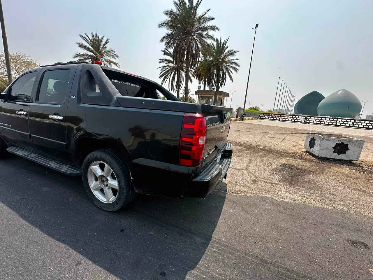 السلام عليكم
افلانج تاهو 2007 LTZ فول للاخير 
رقم سليمانيه بسمي 
حادث بابين وبيه 3 قطع صبغ ابيع حزام 
اكفل الدواخل كلهن 
كير محرك حداديه تبريد كفاله 
رايده 118 بي مجال 
مكانه بالحله 
***********
