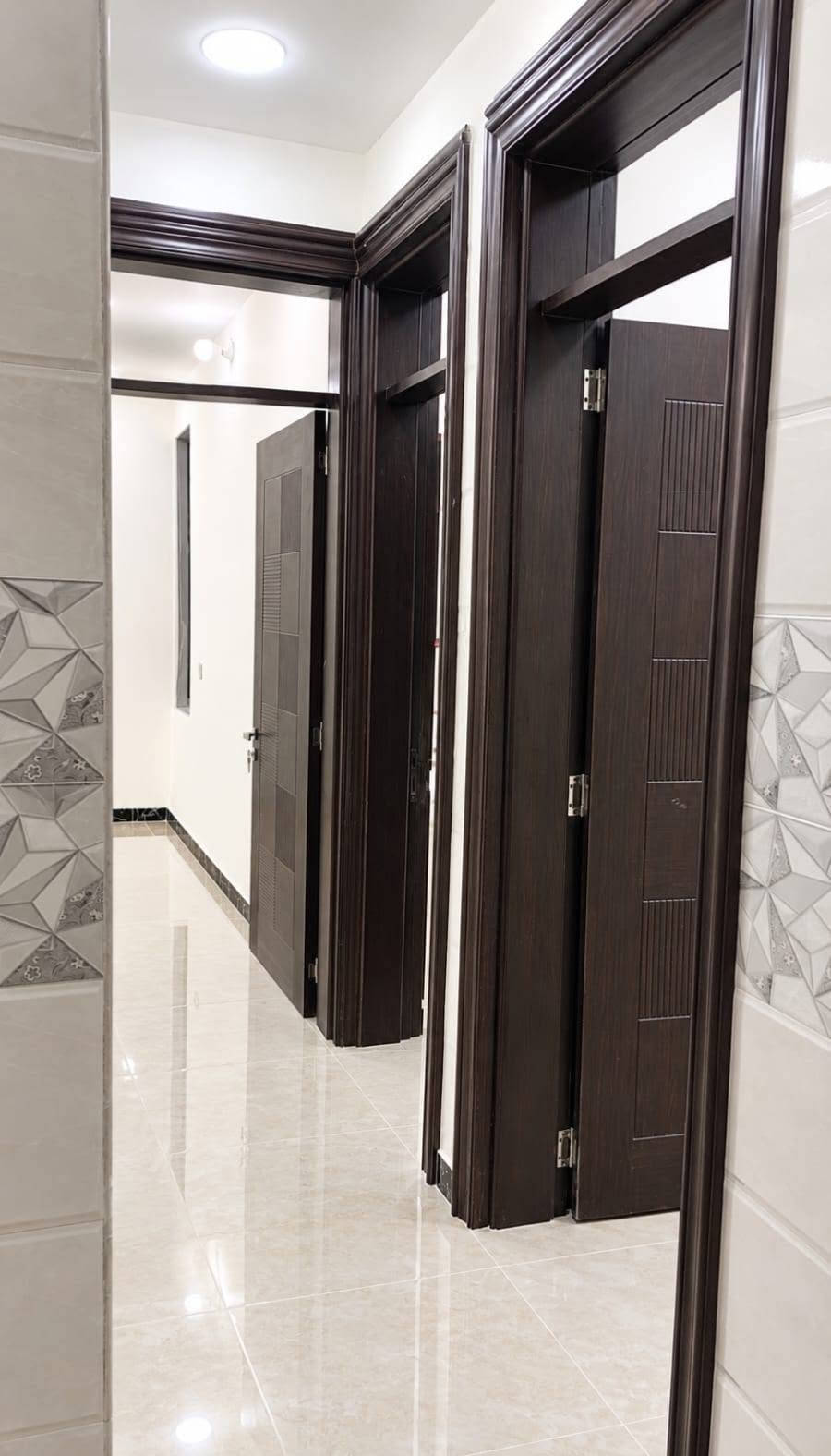 🏠 للإيجار | شقق جديدة (زيرو) في السيدية
✨ شقق مودرن بتصميم حديث ومدخلين مستقلين

التفاصيل: • غرفتين نوم
• صالة
• مطبخ
• خدمات

💰 السعر: 600 ألف

📞 للتواصل والاستفسار:
***********
