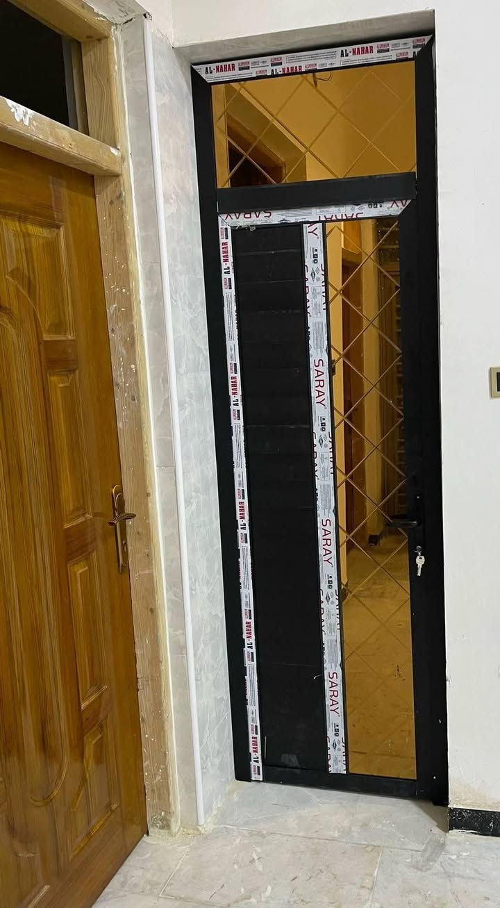 🔥 معمل منتظر الدليمي للألمنيوم وPVC 🔥
✨ متوفر لدينا جميع الألوان والموديلات ✨
🚪 أبواب PVC وألمنيوم 🎨 الألوان المتوفرة: ▪️ أبيض
▪️ صاجي
▪️ فيلي
▪️ أنتيكة
▪️ شنباني
▪️ أسود
💰 أسعار مناسبة جداً للجميع
🔸 الاستندر – حشوة: 180 ألف
🔸 الاستندر – جام: 200 ألف
🪟 خيارات الجام: ▪️ أسود ديكور
▪️ فضي ديكور
▪️ برونزي ديكور
▪️ ضبابي
💪 شغل متين وجودة عالية 🛠️ تنفيذ احترافي ودقة بالتفاصيل 🛡️ ضمان مفتوح على الشغل
📞 للحجز والاستفسار:
***********
📍 العنوان: بابل – الحلة السياحي – عامود 21
🔥 منتظر الدليمي… جودة تفرق، وشغل يدوم. 🔥

