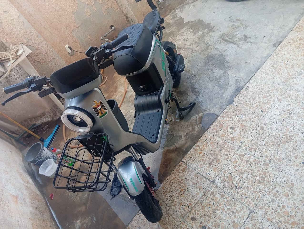 r9 للبیع کلعیب مابی شرط مابی شخطه بطاریات لوككك كل عیب مابی الشرای یجینی خاص بس ماشه عوج فقطط ول باقی شرططط السعر430بی مجال قلیل بعدە زیرو مکانی کرکوک
