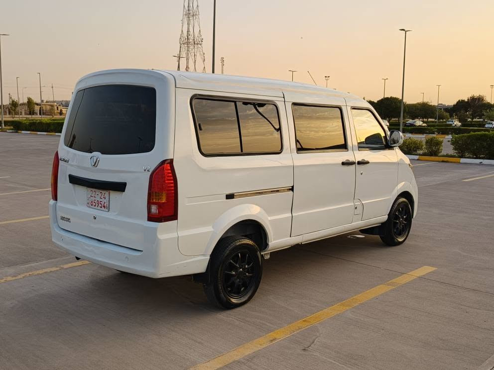 changan 2023  
‎           ( سعر:  59 وەرەقە )
‎مۆدیل : 2023 
‎9 نەفەری 
‎شاشە ئەیپات ، گێچ ئەلیکترۆنی ، ڤۆلیۆم 
‎تەبرید مەرکەزی 
‎گێر عادی ، گێرو مەکینە و تەبرید بەشەرت 
‎تەقەو ڕەقە بەشەرت 4 تایە و ویلی نوێیە 
‎کێشەی مەدەنی دزیاری قەرداری بەشەرت 
‎(سەیارەکە کاتیە ژمارە کاتیەکەی بەسەر چووە 
‎ڕەقەم ناکرێت بە ئەولیات دەی فرۆشم ) 
‎112 هەزار ڕۆیشتیە 
‎تکایە گەر موشتەری نی بێزارمان مەکە 
‎شوێن هەولێر 
‎(ڕەقەم تەلەفۆن :(*********** ) أربيل, العراق
