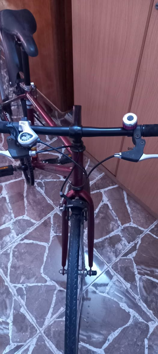 Girona C700 • نظيف جدا • خفيف وسريع