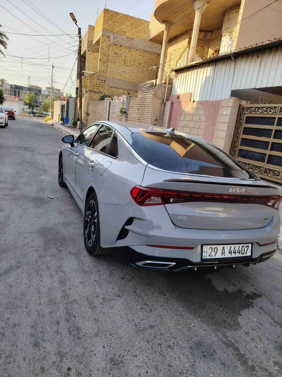 K5
موديل 2024 فئه جي تي لاين 
فول السباره للاخير جاهزه من كلشي كير ومحرك ماشيه السياره 
 57
السياره رقم واسط داخله كتاب شهداء تريد وكاله حاضر 
حادث فقط هذا موضوح بالصور فقط 
جاهزه من كلشي اي نقص مابيه 
معروضه ب177$وبيه مجال 
مكانه واسط نعمانيه 

***********
