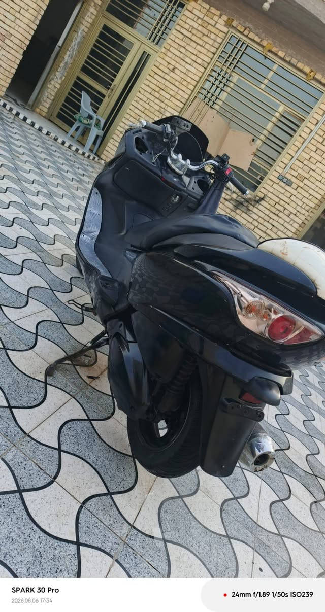 سلام عليكم فورزه 0.9 دراجه كرستال دراجه نضيفه فول مواصفات 
مفتوحه ولفات 
دراجه مسجل تدفه منضومت زنون 
دراجه نضيفه وجديده شوف عينك السعر 700,وبيه مجال رقم الهاتف *********** مكان سوق الشيوخ ناحيت الطار
