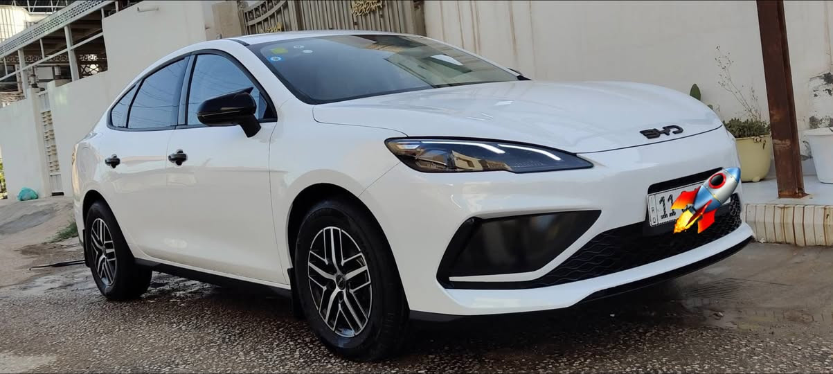السلام عليكم شباب
للبيع BYD سيل 5 

ويل كلب الكروم وليس الويل الاسود العادي 

سنة الصنع : 2025

كفاله عامه من البارد والتبديل والشخط

عداد المسافة الكلي :- زيرو ماشيه 3 ألاف فقط   

كل غراضها + الشاحنه + الفوم على وضع الشركه

وبقية المواصفات الاساسية المعروفة

السعر :  22,500  وبيها مجال بسيط جداً 

العنوان :- بغداد حي القاهره 

للاستفسار : ***********
