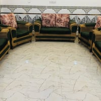 تخم • صوفا