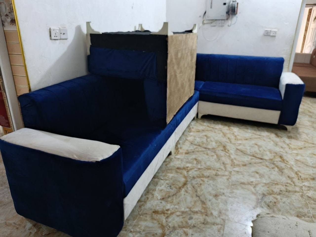 السلام عليكم 
يوجد لدى مزاد السجاد جميع انواع الاثاث المنزلي جديد ومستخدم نظيف جدا وبأنسب الاسعار 
عنوان بعقوبة التحرير خلف مستشفى الاسترالي قيد الانشاء 
للاستفسار ***********
