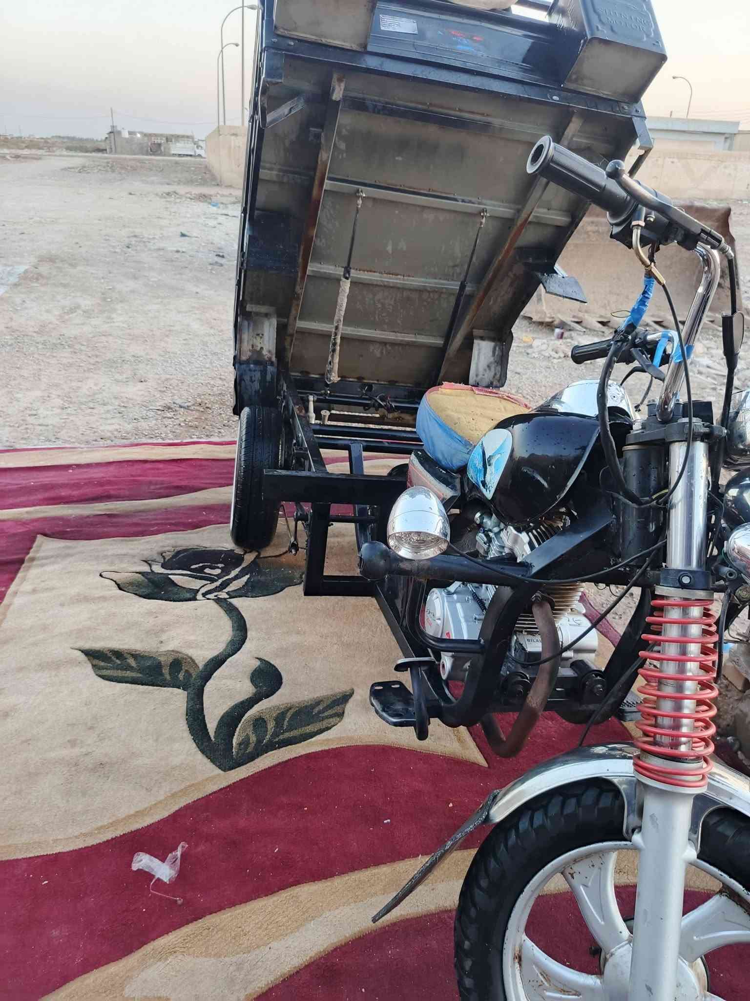 السلام عليكم جمرة مديل23كفالة عامة تايرات كهربائيات سبع أوراق كمرك مدفوع ستوتة كاملة مكملة مكاني بغداد الحسينية السعرمليونين وبيهة مجال مستعجل عل بيعتهة ***********
