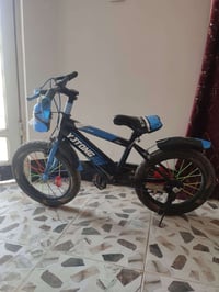 حجم ١٦ • نظيفة ١٠٠٪ • حلة شارع ٨٠