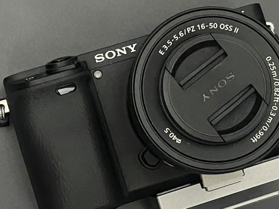 📸 للبيع طقم تصوير نظيف جداً 🔥
🎥 Sony A6400 + عدستها
🎬 DJI Ronin RS4
👜 جنطة كامرة

✨ الحالة: جديدة كلش ونظافة عالية
📊 الشتر أقل من 1,000 فقط
🛡️ ضمان من شركة القرطاج

💰 السعر: 1,300,000 د.ع
❌ غير قابل للنقاش

الطقم جاهز للشغل ومناسب للمصورين وصنّاع المحتوى.

📞 للتواصل: ***********
📩 للجادين فقط

