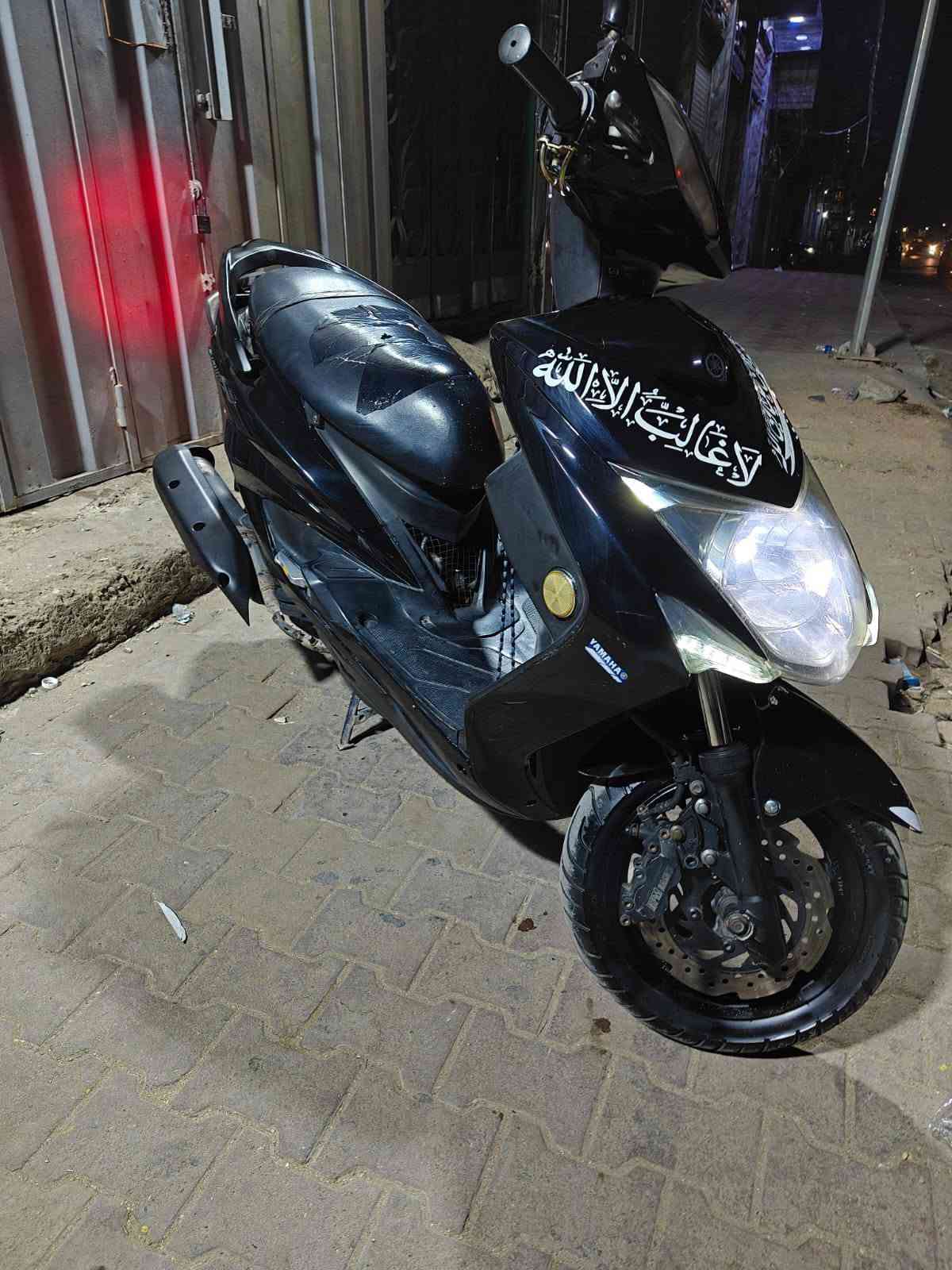 دراجه سكنس لد فحل نوزل خطين جديده مال رمبه دراجه  ام الطلاعات بلاديه مكينه ناعمه شلعه معدل ربع نكره كهربائياتها كلها شغاله كفرات اصليه دراجه جديده اي نقص مابيها مكفوله السعر 950العنوان بغداد الكرخ الاتصال على الرقم***********
