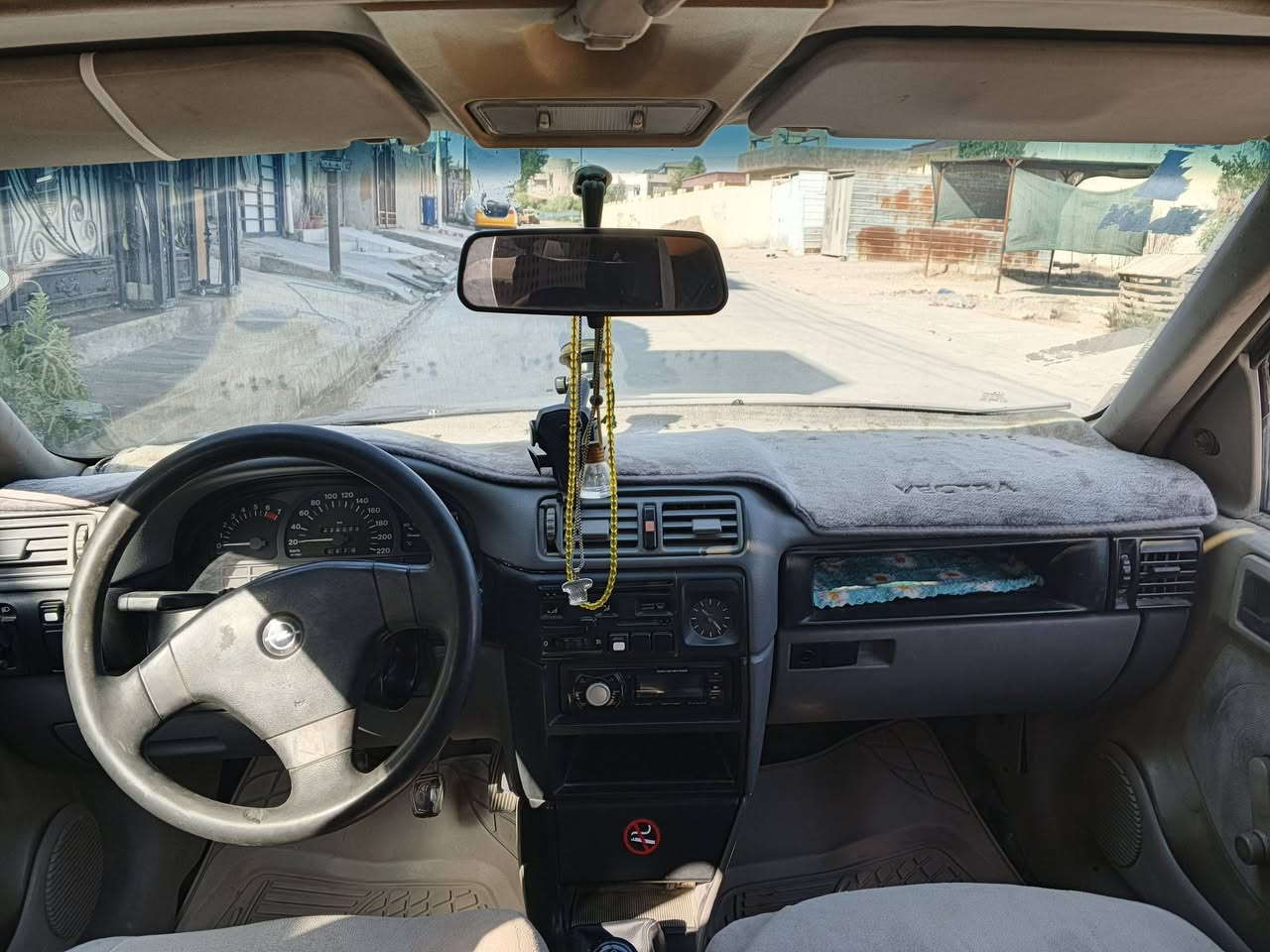 السلام عليكم 
اوبل فكترا موديل 90
گير محرك بل شرط لا صرف لا بخار بأسمي سنويه لل 31 گوبون بانزين بيها كهربائيات شغاله لايت زينون صدر جديد تخم تاير جديد ماصارله شهر السعر 40 وبيها مجال . رقم ***********
