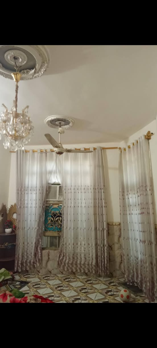 من رخصت الادمن المحترم بيت 100متر غرفه صاله استقبال مطبخ المسيب بيت طلاع جهه حي جسمان بالبدايه موقع حلو جدا السعر ب35 وبي مجال يرهم قسط عم الاتصال *********** او مراجعه مكتب دلهي مقابل مطعم عمو مهدي وحاليا مطعم البهار
