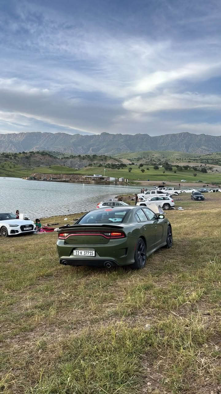 Charger GT Plus 2023 | 🔥

* محرك 3.6L V6 Pentastar
* قوة 300 HP
* ناقل حركة أوتوماتيك ZF 8 سرعات
* نظام Sport Driving Modes
* مقاعد Alcantara فاخرة
* تبريد وتدفئة المقاعد
* تدفئة المقود
* تشغيل بصمة + Remote Start
* شاشة Uconnect قياس 8.4 إنش
* كاميرا خلفية + حساسات + رأدار
* Blind Spot Radar
* إضاءة Full LED
* جنوط رياضية 20 إنش
* ماشية 12 ألف كم فقط
* السيارة بحالة ممتازة وجاهزة للفحص

المعرفة السعر أرسل كلمة : GT

موقع السيارة : بغداد
***********
