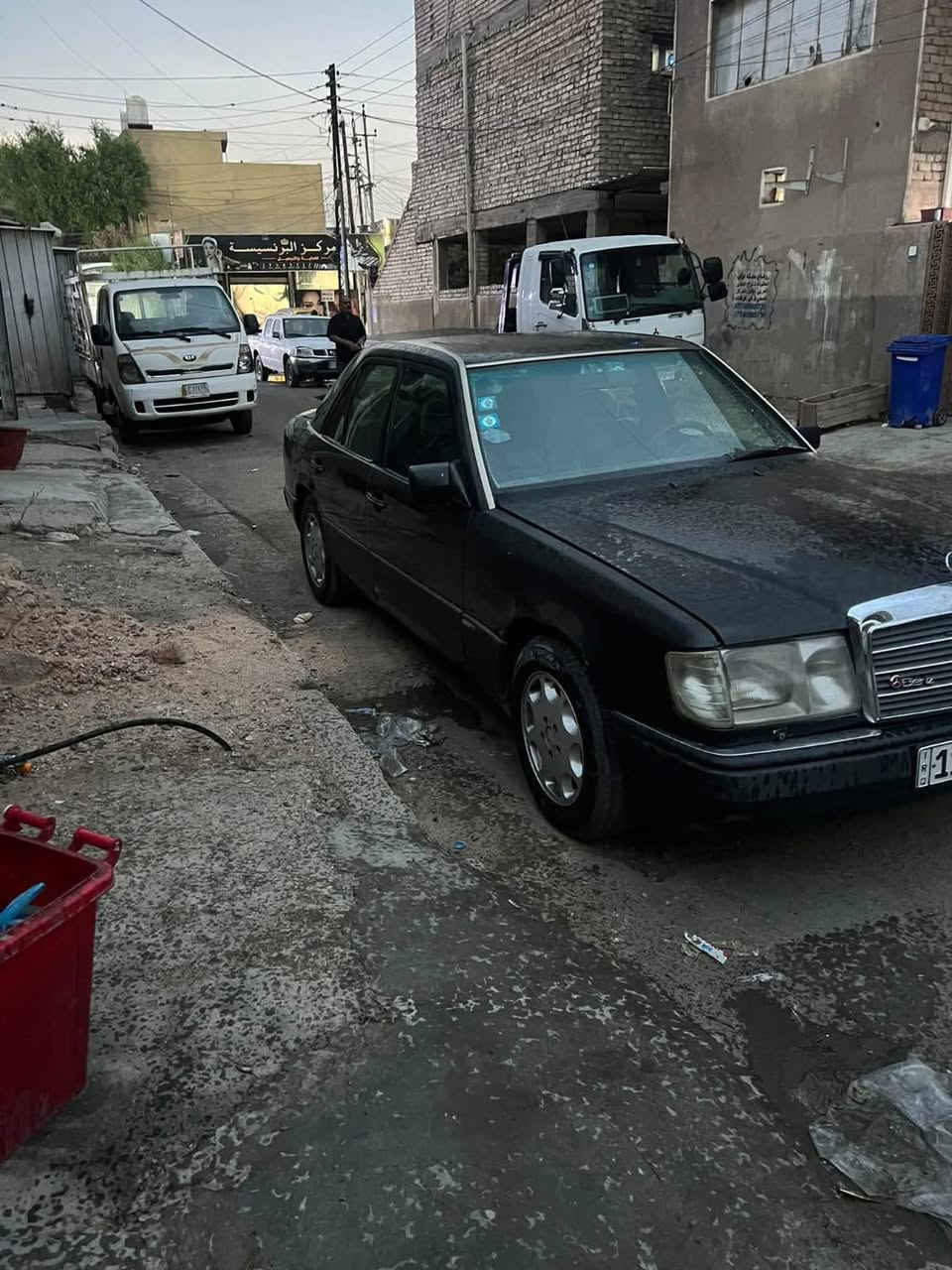 مارسيدس دب • ١٩٩١ • فتحة اسلايد