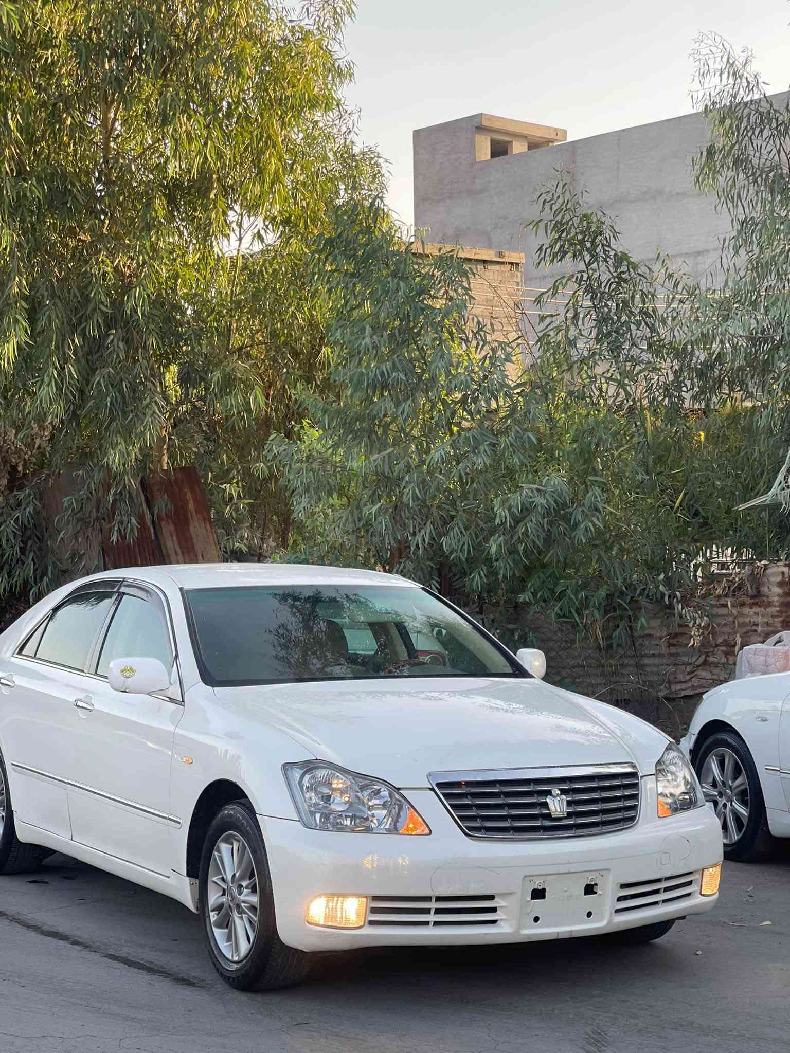 سەرەتا بەناوی خوا👋🏼.
شاهینە ٢٠٠٨.
بڕاوە.
فول بەطن.
گەورە بە گەورە.
بێ دووکەڵ بەشەرتی ١٠٠فیتەر.
١٠٧کم.
٣دوگمە.
سوکان حەیزەران.
مشت لێکسز.
جڵد.
هیتەر.
سەلاجە.
پەردە.
تەبرید مەرکەزی.
ناوزەرد.
٤کوشن کارەبا- ٤کوشن خەزن..
سوکان کارەبای.
ئاوێنە شەفت.
٥بەسمە.
کونی گەرمی گیراوە.
٤تایەو ویلی نەوتی لۆکی لە ژێرایە.
وەسفی ناوێ  هەتا ترای لێ نەدەی نایەڵم مەعامەلە بکەی.
ڕەقەم بۆ ڕەقەم بەشەرت.
ئەشیای بیلاد ناو سنوقی کاملە.
سفر نەبوو مەعامەلەش مەکە.
سعر ٥٦گەلا و مەجالێ زۆر کەم.
پارە و پێنیە لە کۆمێنتا وەک و سەگ مەوەڕە!
شوێن سەیدسادق.
ژ.م ***********
ڤایبەر واتسئاپ ی لەسەرە.
Addmin❤️
