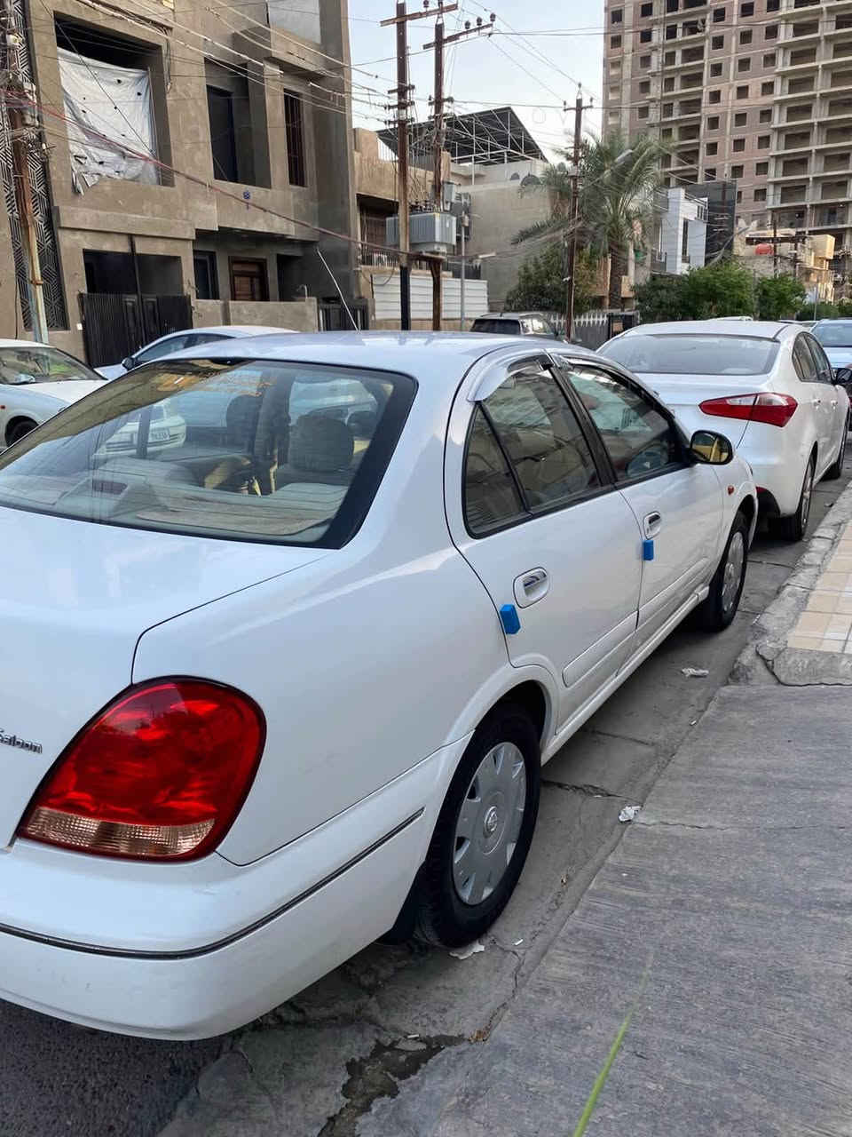 نيسان سني ٢٠٠٩ ماشيه ٢٥٠ سياره مكفوله من اي حادث فقط صاربيها تكشير ورشيتها حزام شرط بدون معجون السياره موس داخل مدوشم كنتاره الابطاين والدشبول الارظيه جلد سياره جاهزه بدون اي نقص دواخلها نظيفه جدا تبريد ثلج السعر ٨٣ وبيها مجال كلش بسيط السياره بغداد بسمي شخصيا مكانها حي تونس *********** غير متواجد عله الفيس
