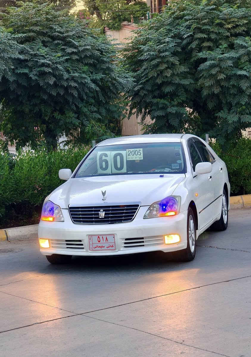 خودایە ئەوەی نیەتی پێی ببەخشـە..🤲

شاهینە 2005 بـڕاوە ..گێڕو مەکینەگەورە 182بێ دوکەڵ
سەیارەکە زۆر جایزە کامل کامل مەسروفە 4تایەو 4 ویلی لۆکی لەژێرە.. تەقەوڕەقەی نیە تەبرید وکامل کارەبای بەشەرت.. هیج گڵۆپێکی داشبڵ هەڵنەبوە .. 
بەشەرتی هەموشت ..

کۆدی بۆکراوە..بارکۆد وەرگیراوە 
سەیارەکە مەسروفی نیە بۆمەسروف مەپرسە 

سەقفی ڕێک شوشە شوختیشی نیە 
سەقف و کەڤەرگۆڕاو و شانسی بەشەرت

نرخی کۆتای کۆتای:: 44مەعامەلەی تیانیە براکەم
شوێن:: سەیدسادق
ژم :: *********** ڤایبەر + وەتسئەپی لەسەرە

کۆمێنتت نیشانەی پەروەردەی دایک و باوکتە.❣️
