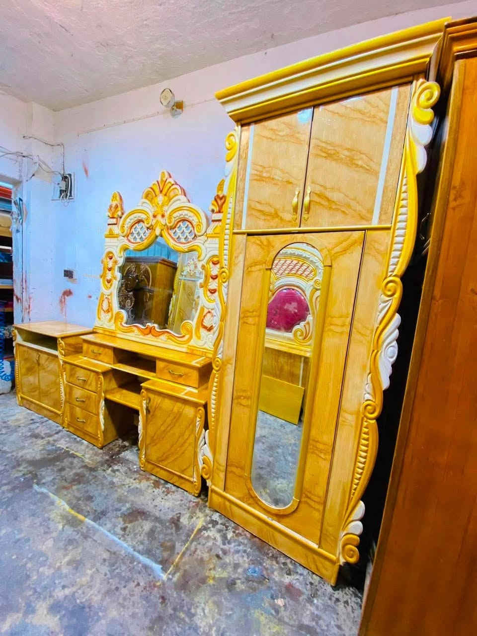 غرفة نوم ***********البيع 🥰🥰@

