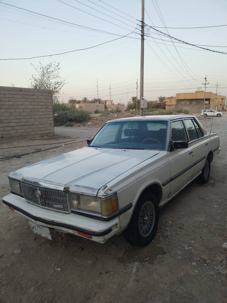 السلام عليكم للبيع سوبر 1982 رقم بغداد تحويل مباشر مكفوله من الكص والعيب الشرعي  مكينه وكير 2500كفاله  حداديه جديده تخم تاير جديد  
السعر 35
***********
مكاني ناصريه مركز . ناصرية, ذي قار
