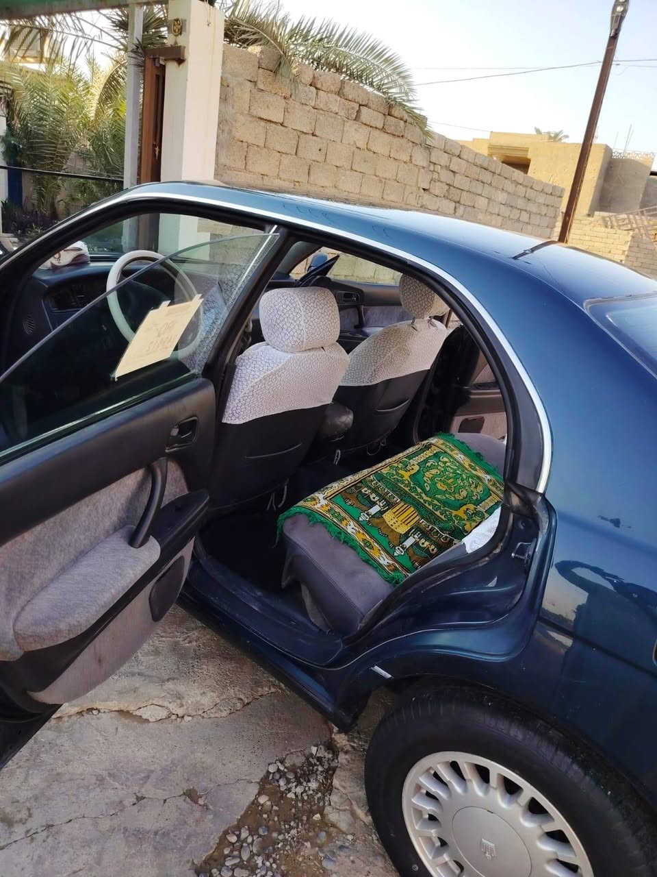 السلام عليكم بطه تيوتا كراون متصل
موديل 92 سنويه جديده لل31 مصبوغه عام جماليه بدون ضرر كفاله عامه شرط التحويل والغرامات
السعر 62 وبيها مجال 
للاستفسار***********

