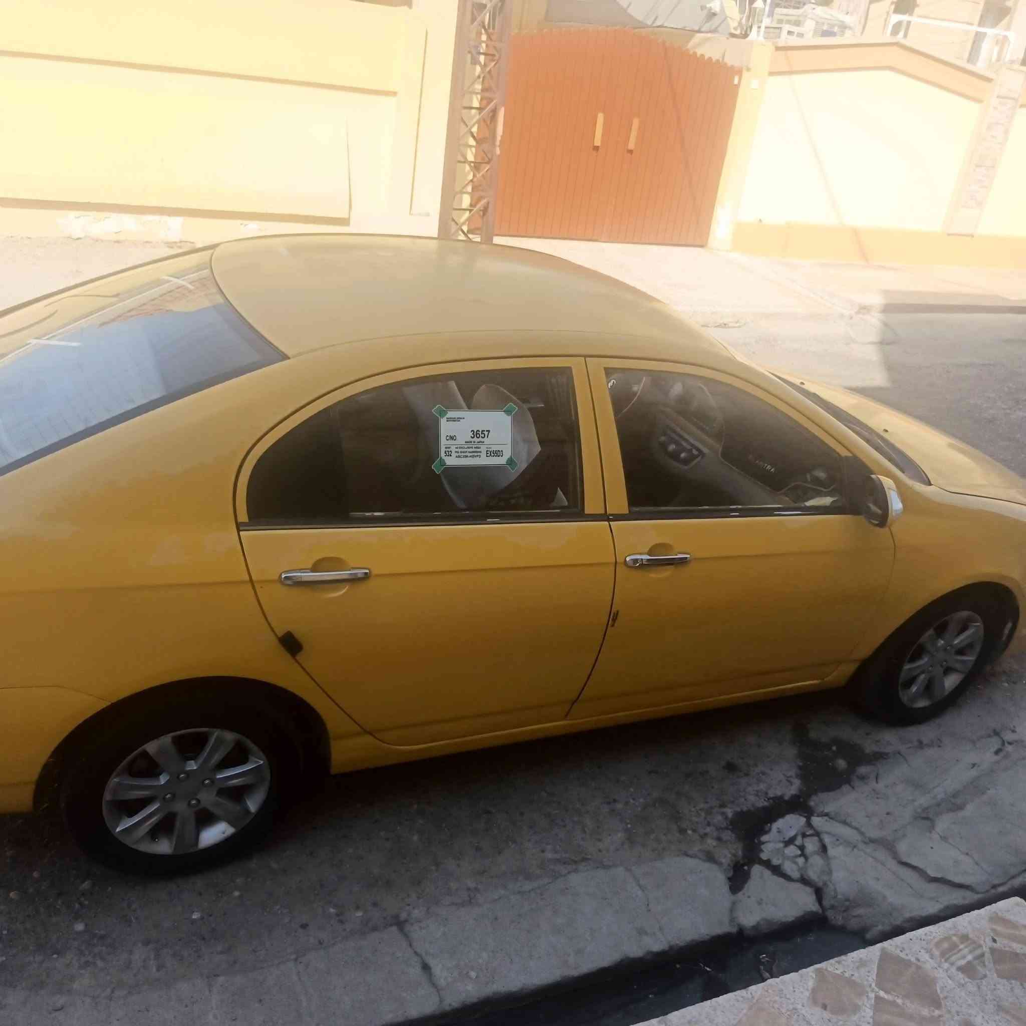ليفان ٦٢٠
موديل٢٠١١
محرك كير ابلادي شرط لا صرف ولا نفخ 
كبون بانزين 
بدون ضرر 
بسمي رقم بغداد انكليزي
شرط الوكاله وتحويل 
السعر 47وبيها مجال 
مكان موصل حي المثنى 
التواصل عل رقم 
***********
***********
