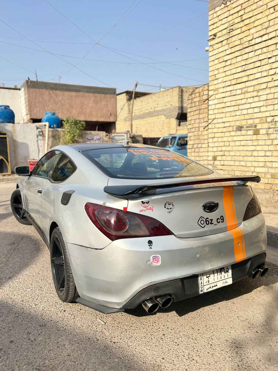 السلام عليكم للبيع أو المراوس 
جينسز كوبيه RS 2010 فول مواصفات مكينه 6 سلندر 3800 مكينه وكير جدد فتحه بصمه تشغيل وبصمه ابواب كشن السايق كهرباء مري كهرباء حداديتهه جديده تبريد ثلج ❄️ السياره بدون حادث بيهه صبغ حزام للجماليه اكزوزات رياضي ويل رياضي توسايز لدات داخليه متغيره الألوان رقم بغداد مشروع وطني تحويل مباشر السياره كلش حلوه وبدون نقص 
مكان السيارة بغداد مدينه الصدر 
السعر اتصال او واتساب وعيوني الك 
الاستفسار ***********سجاد
