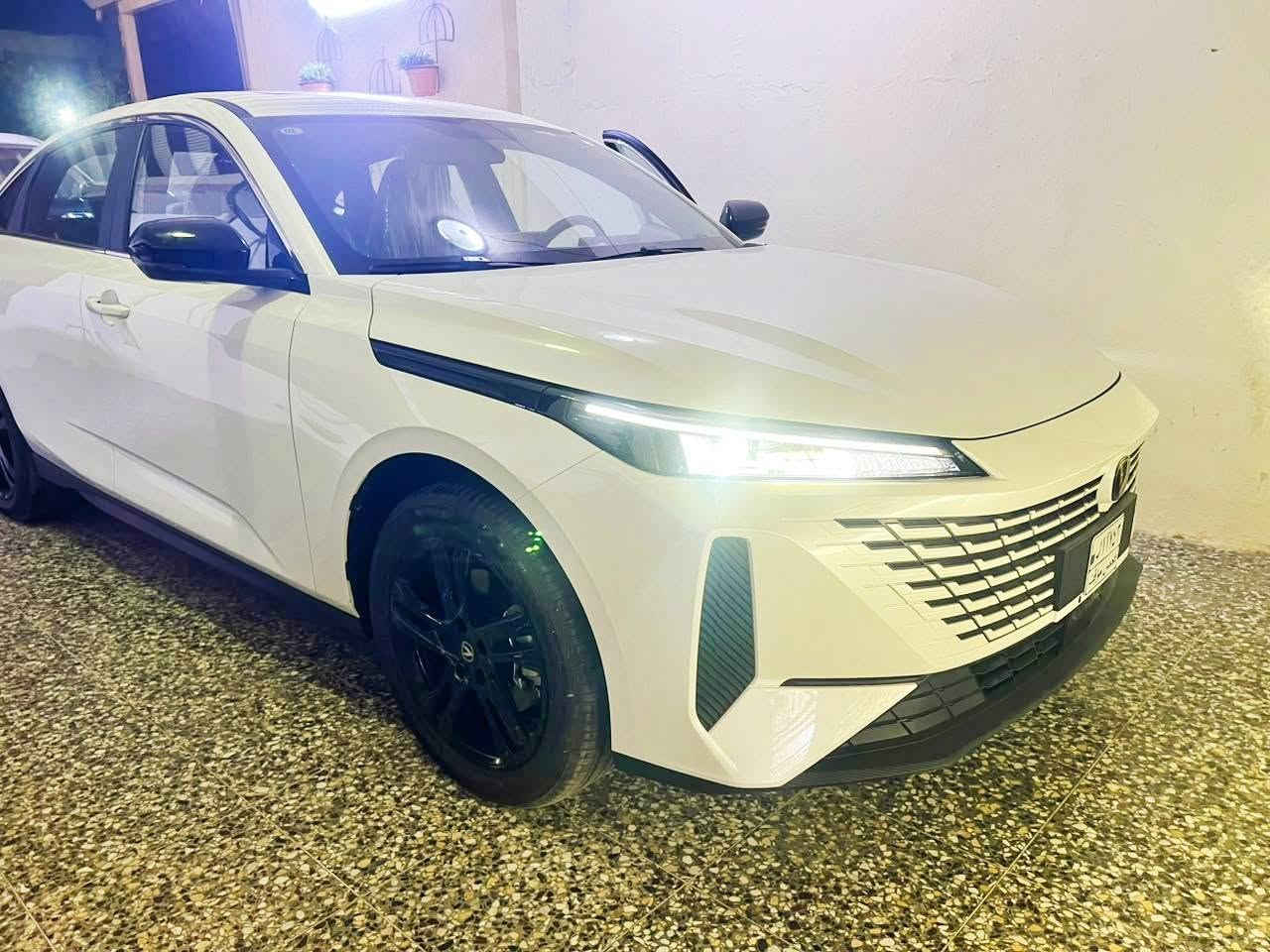🚘 للبيع شانجان ايدو بلس 
موديل 2026 – بدون رقم
🔥 سيارة عصرية بمواصفات مميزة وتجهيزات متكاملة!
أبرز المواصفات:
🔋 بطارية 145 كم
🔑 بصمة وتشغيل عن بُعد
🖤 كشنات جلد داخل أسود
💺 مقعد السائق كهربائي
📱 شاشة تدعم اللغة العربية 
وApple CarPlay وAndroid Auto وكافة التطبيقات
❄️ ثلاجة وسلايد
⚙️ كير تعليق
📡 حساسات خلفية وحساس إطار
⛔ ويل حجم 17
✨ وبقية المواصفات المعروفة
📍 العنوان: بغداد – العامرية
📞 للاستفسار والتواصل:
    ***********

⚙️ مواصفاتها والتفاصيل اكثر
داخل الرابط 👇
https://www.facebook.com/share/p/19YmwAZE2P/
كار ستور | Car Store
منصة أعلانات سيارات فقط 🚗
