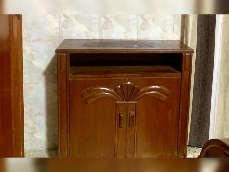 غرفة نوم • نجارة عراقية • مستخدمه نظيفة