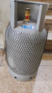 عندي قنينه غاز رايدها ٧٥ الف ومبردات شغالات وكاملات وجاهزات ع ٦٠ الف ب...