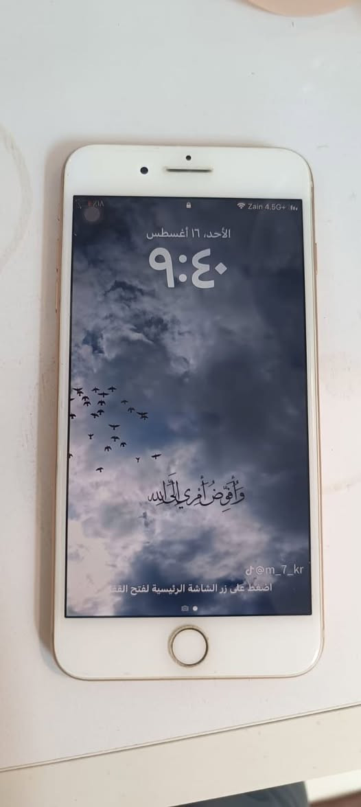 سلام عليكم ايفون 8 بلاس ذاكره 256 نضافه فول بطاريه 100 السعر 125 الف بي مجال ***********
