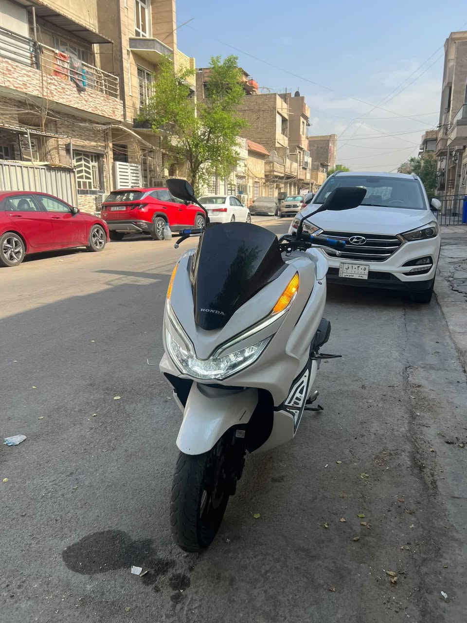 السلام عليكم ببسي اكس جيل الثالث كوري للبيع الدراجه مكفوله كفاله عامه لا تبخير لا تنقيص مال جناي حساس ازدحام حساس استانت الدراجه حلوه كيلو متر شغال مال بانزين شغال فقط الدبل إشاره شغاله بس الخلفيه تشتغل اشاره وحده مال دبل اشاره يعني الدبل اشاره تشتغل ٣ اشارات مابيها أي نقص السعر 15$ورقه وبيها مجال حك الجيه العنوان بغداد الكراده الرقم ***********وبلعافيه علئ الياخذه
